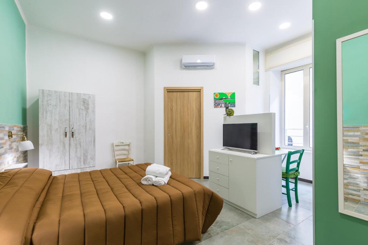 Gelso Complex Studios And Flat By Napoliapartments Exteriér fotografie