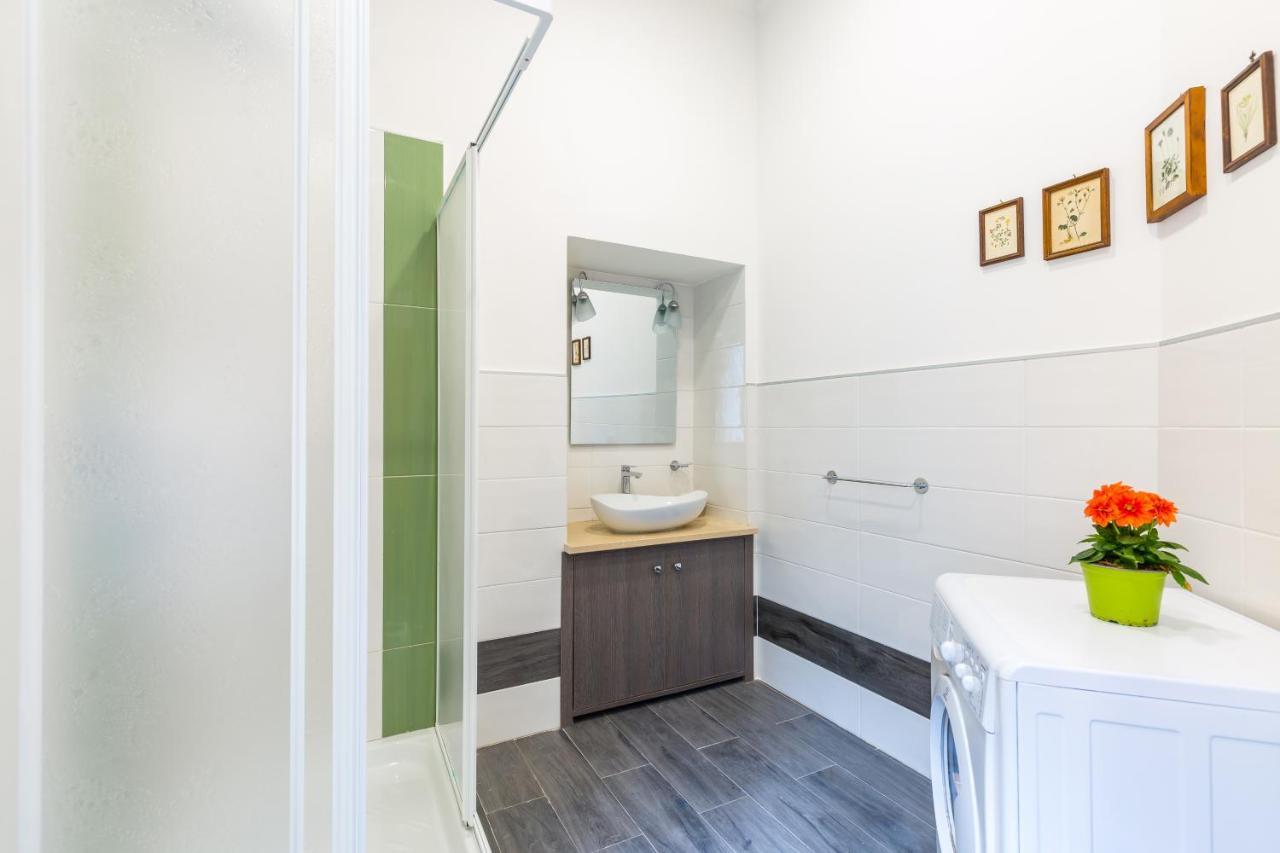 Gelso Complex Studios And Flat By Napoliapartments Exteriér fotografie