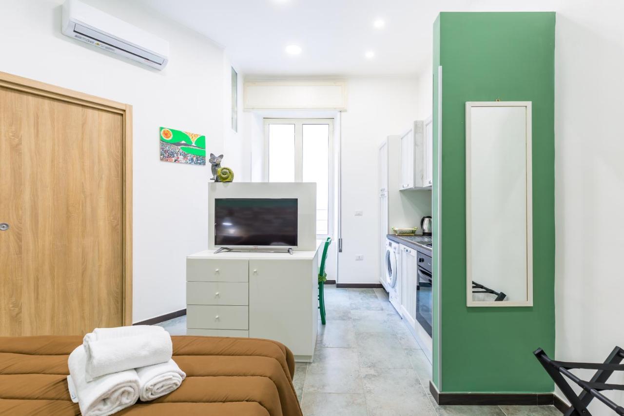 Gelso Complex Studios And Flat By Napoliapartments Exteriér fotografie