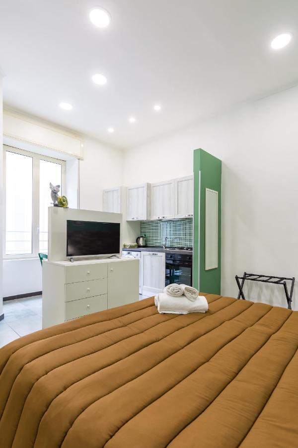 Gelso Complex Studios And Flat By Napoliapartments Exteriér fotografie