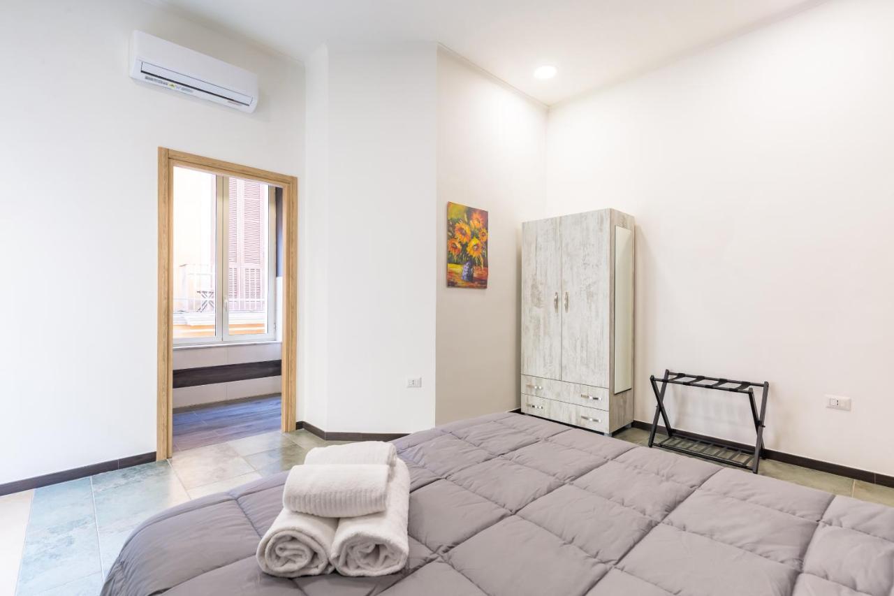Gelso Complex Studios And Flat By Napoliapartments Exteriér fotografie